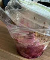 Granola blueberries