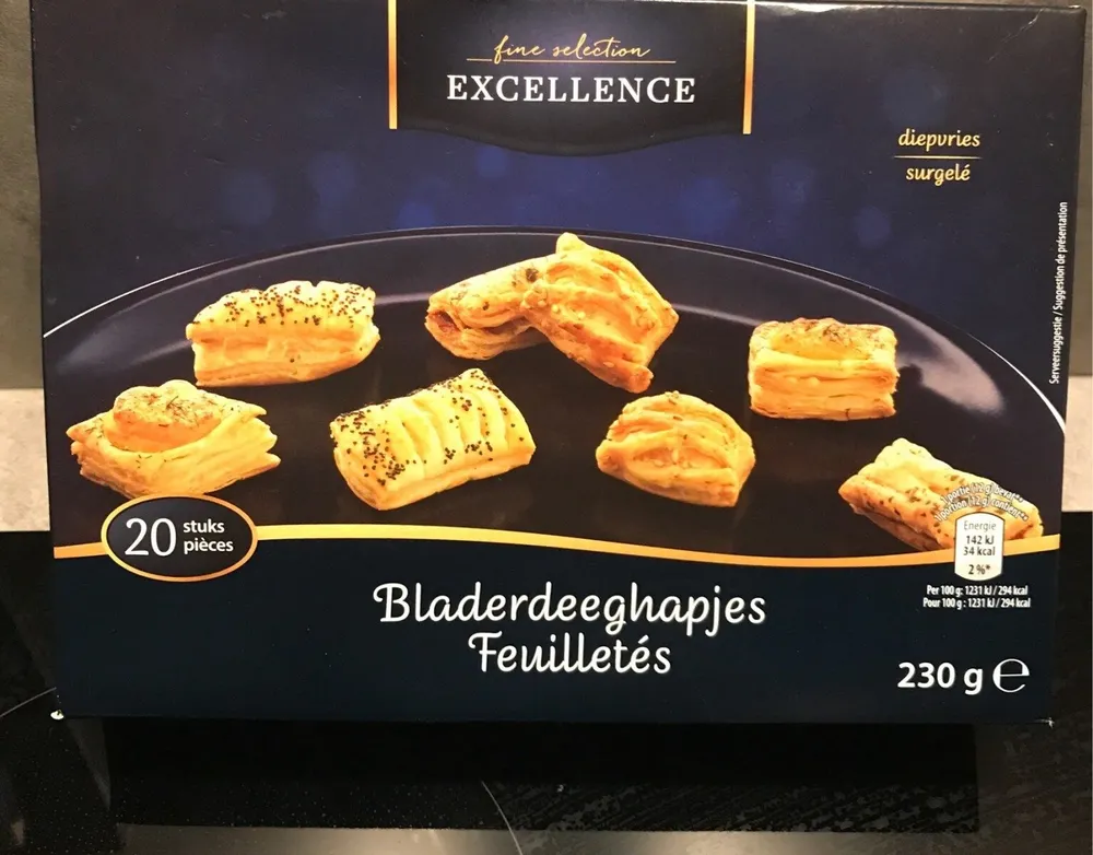 Bladerdeeghapjes