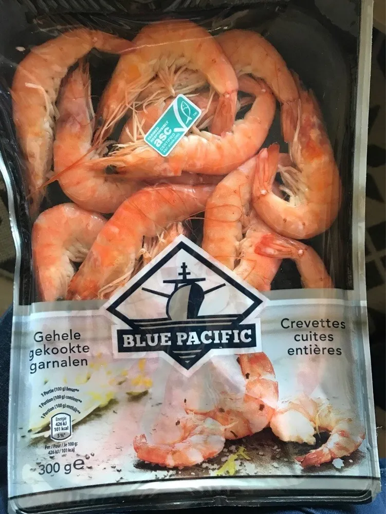 Crevettes cuites entieres