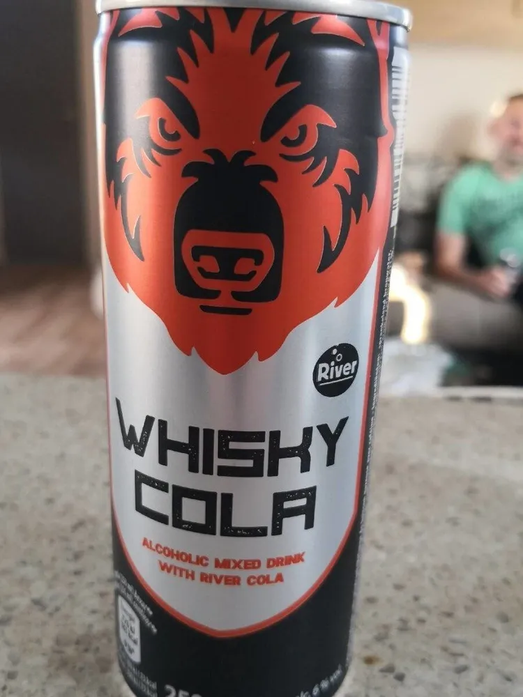 Whisky cola River