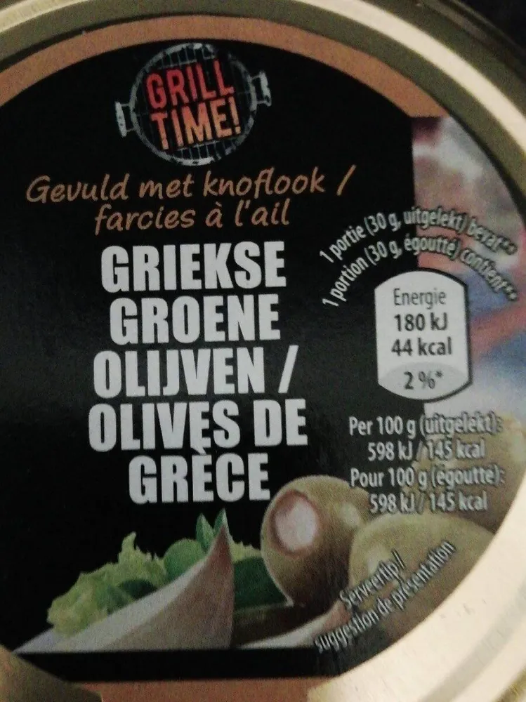 Griekse groene olijven gevuld met knoflook