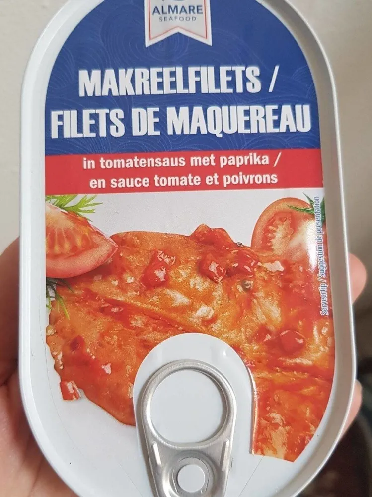 Filets de maquereau en sauce tomate et poivrons