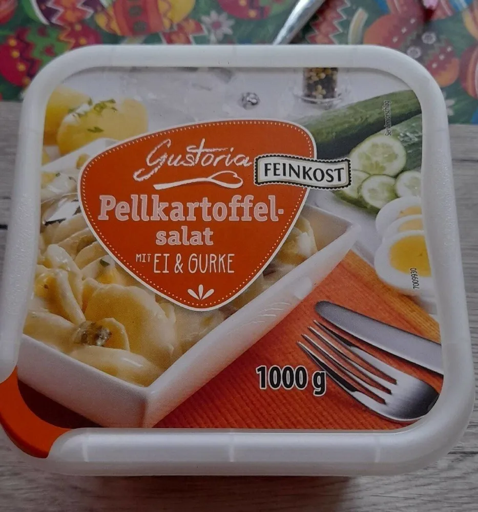 Pellkartoffeln Salat mit Ei & Gurke