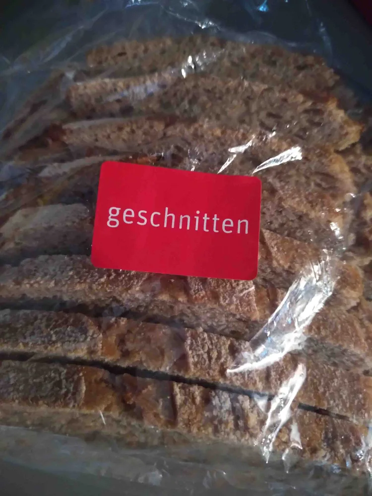 Krustenbrot geschnitten
