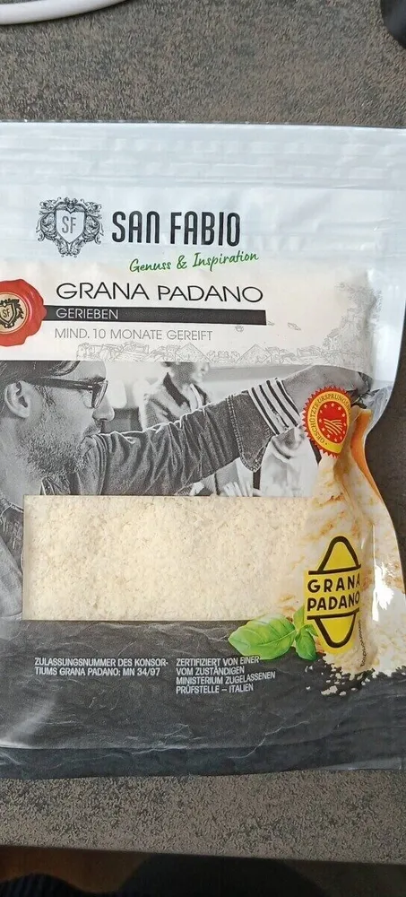 Grana Padano, gerieben