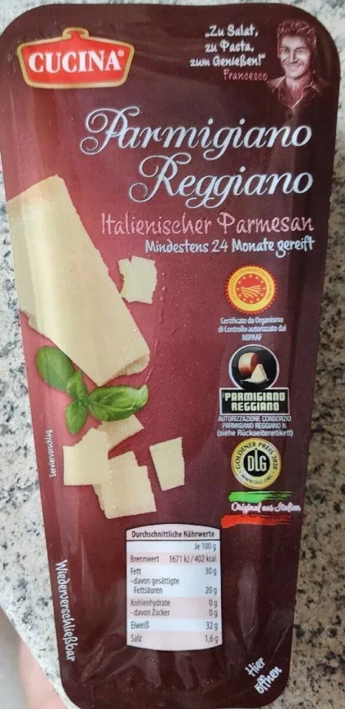 Parmigiano Reggiano Italienischer Parmesan