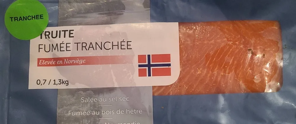 Truite fumée tranchée