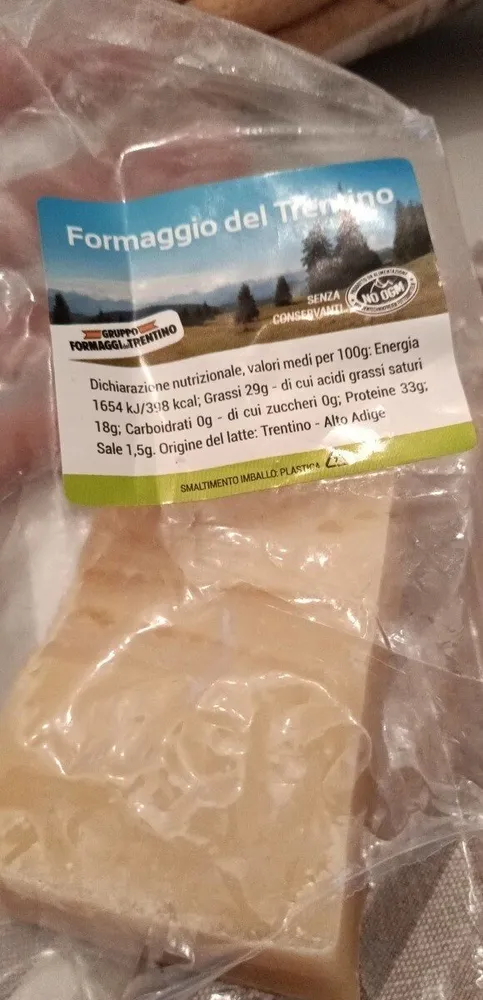 Formaggio grana trentino
