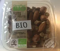 Nuts and fruits