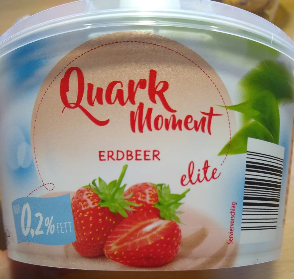 QuarkMoment