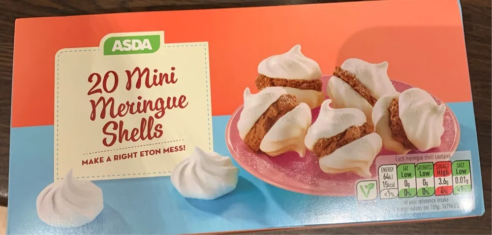 Mini meringue shells
