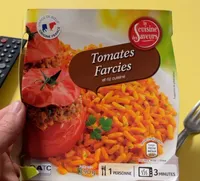 Tomates farcies et riz cuisiné