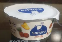 Yogur con coco y piña