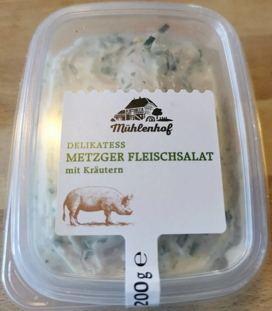 Deliaktes Metzger Fleischsalat mit Kräutern