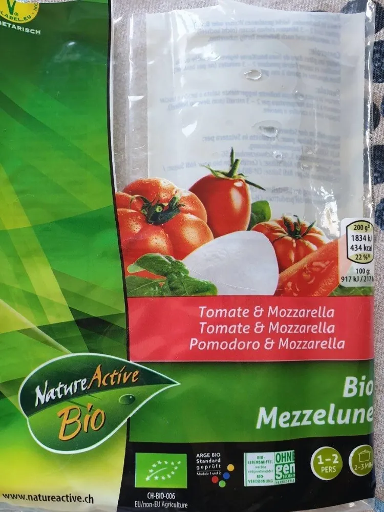 Bio Mezzelune Tomate et Mozzarella