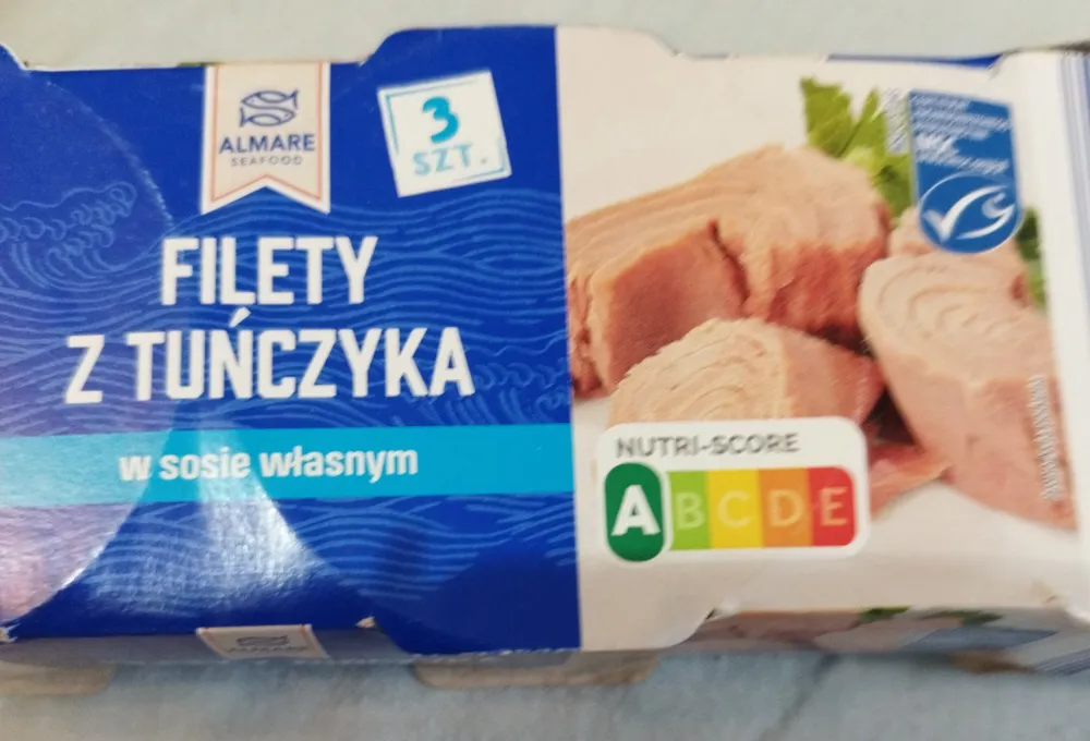 Filet z tuńczyka w sosie własnym
