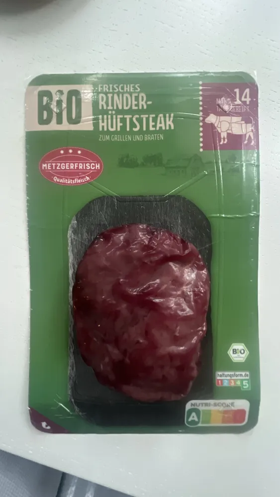 FRISCHES RINDER-HÜFTSTEAK