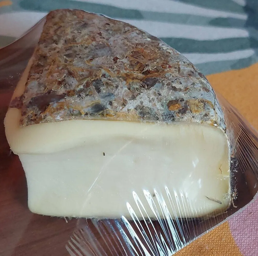 Tomme aux fleurs LC