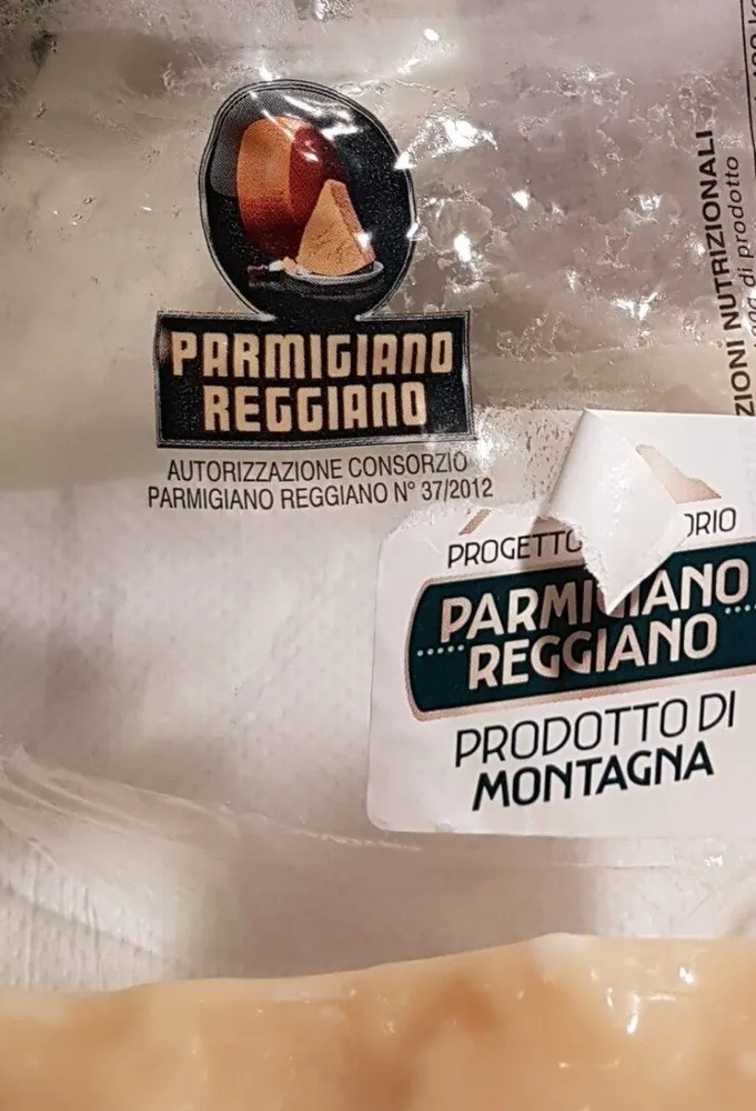 Parmigiano Raggiano di montagna oltre 30 mesi
