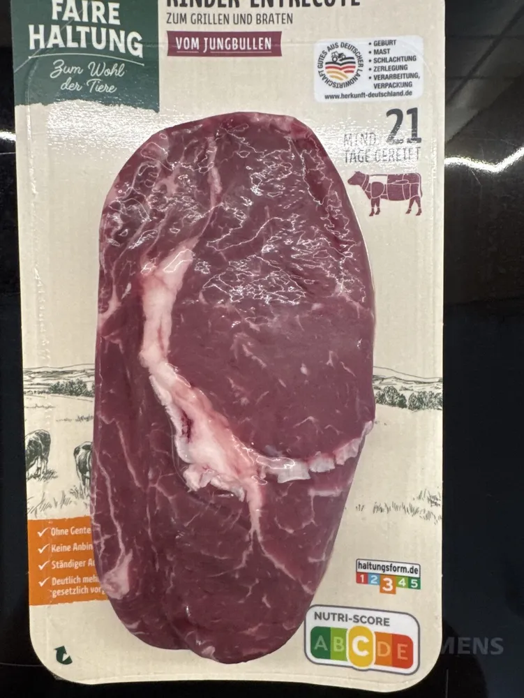 Frisches Rinder-Entrecôte