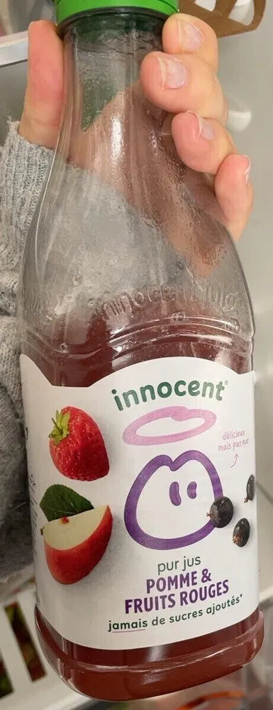 jus pomme et fruit rouge