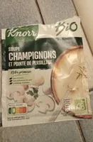 Soupe champignons et pointe de persillade
