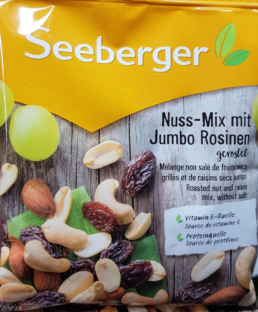 Nuss-Mix mit Jumbo Rosinen