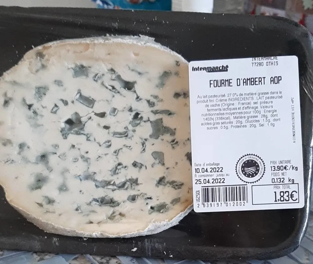 Fourme D'ambert Aop