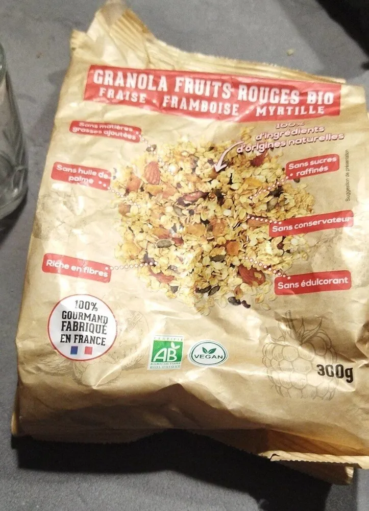 Granola fruits rouges bio