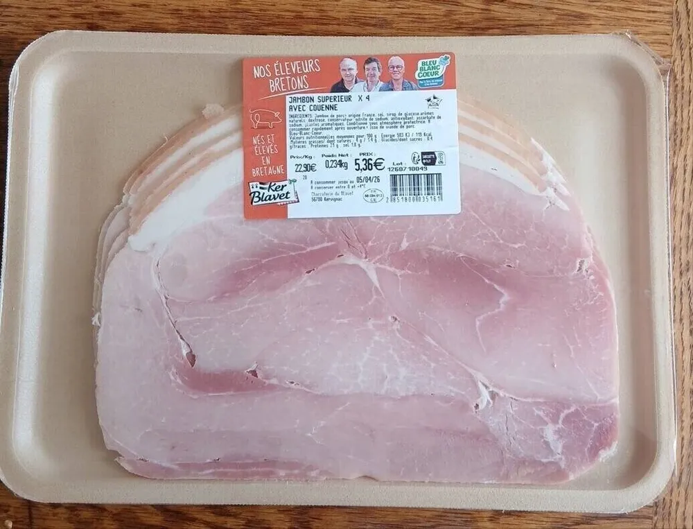 Jambon supérieur avec couenne