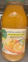 Succo arancia mela e carota