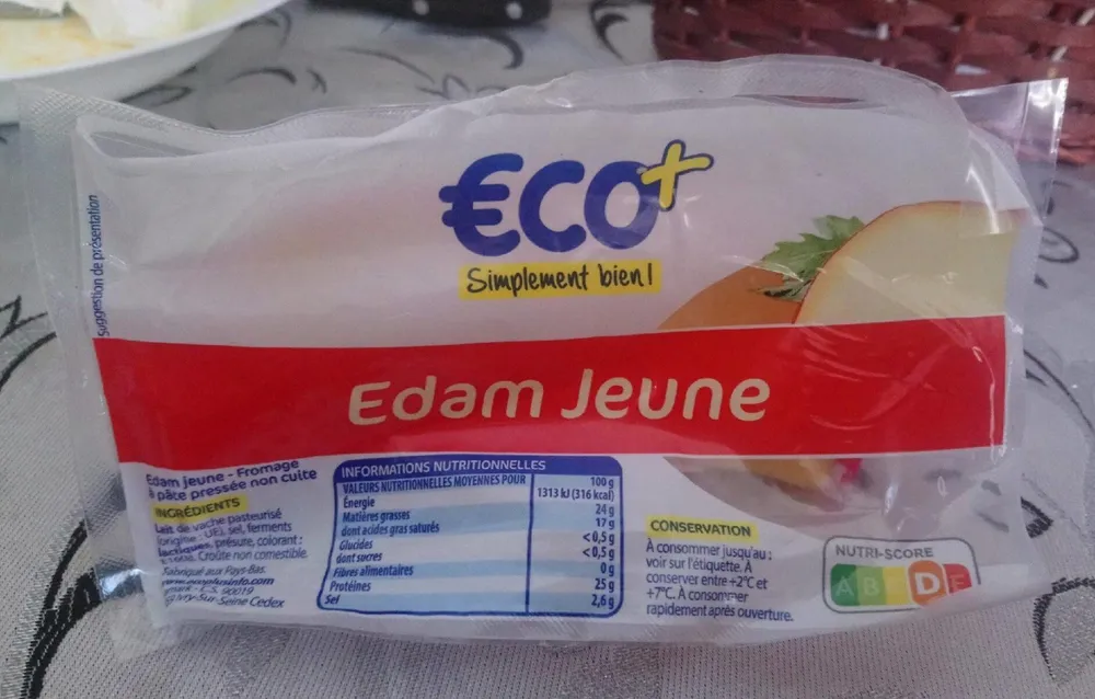 Edam jeune