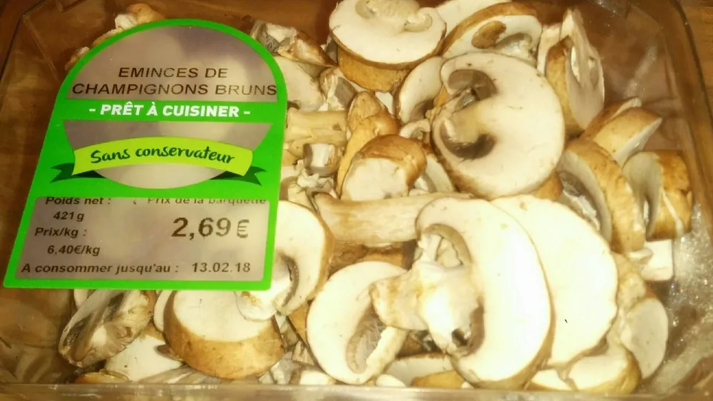 Émincés de champignons brun