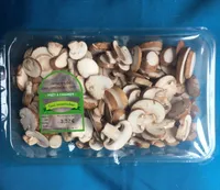 Eminces de champignons bruns