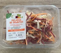 Mélange de crudités carottes, chou atlas,betteraves