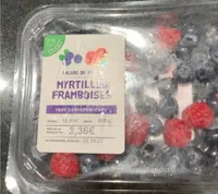Salade de fruits myrtilles framboises