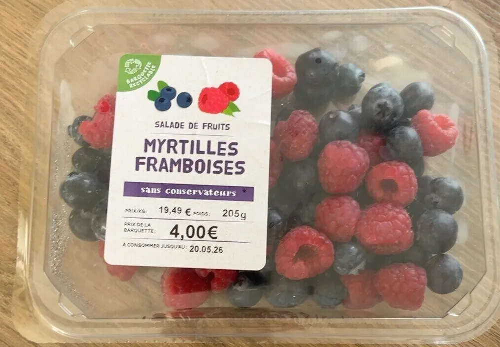 Salade de fruits mirtilles framboises
