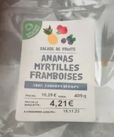 Salade de fruits ananas myrtilles framboises