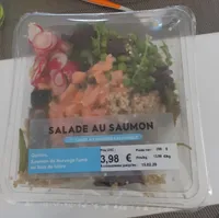 Salade au saumon sauce au vinaigre balsamique