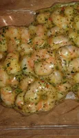 Crevettes cuites semi décortiquées