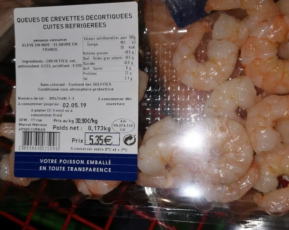 Queue de crevettes décortiquées cuites refrigerees
