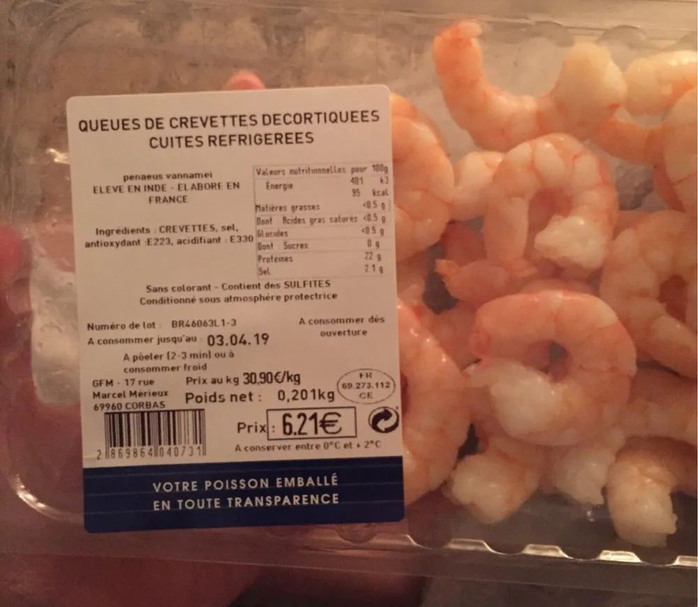 Queues de crevettes decortiquees cuites refrigerees