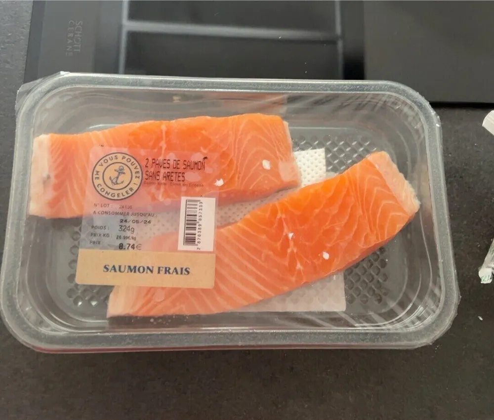 Saumon avec peau