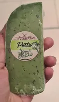 Queso con pesto
