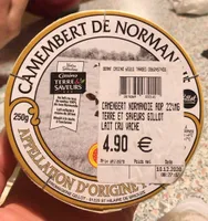 Camembert de normandie AOP 22% MG, terre et saveurs gillot, lait cru vache