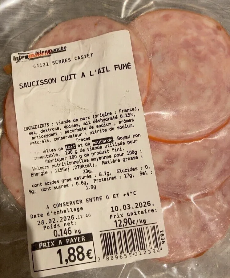 Saucisson cuit a l’ail