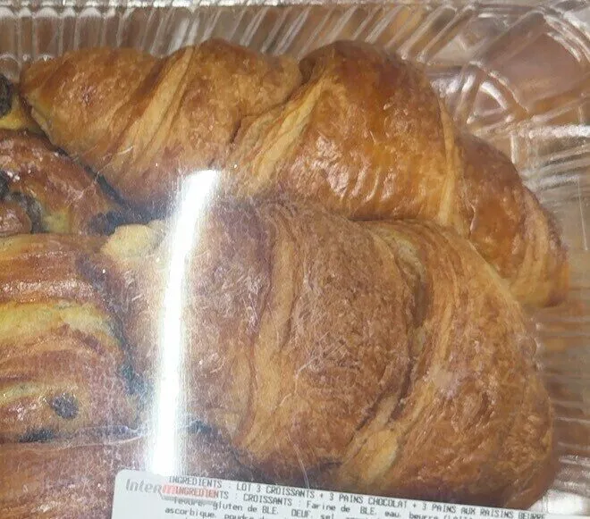 Lot 3 croissants + 3 pains chocolats + 3 pains raisins