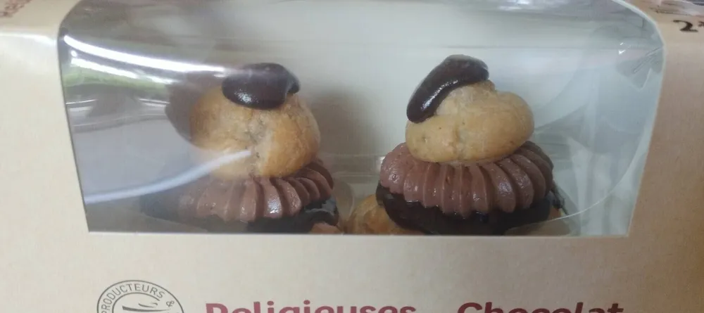 Religieuse au chocolat