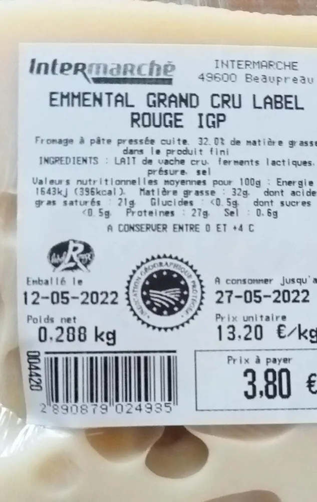 Emmental grand cru labels rouge