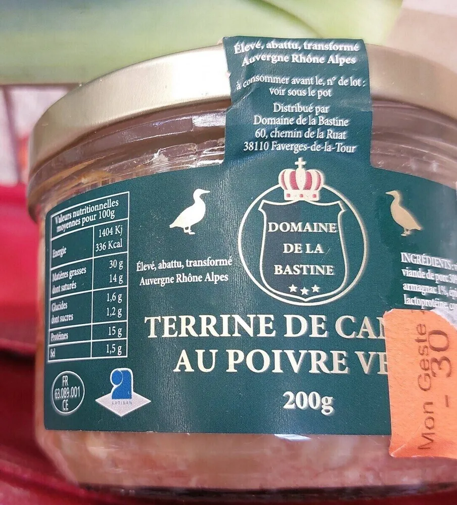 Terrine de canard au poivre vert